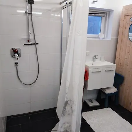 Feapp Souterrain Pennen & Parken