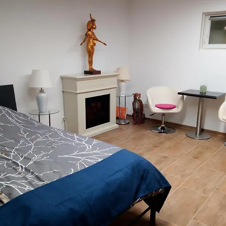 Feapp Souterrain Pennen & Parken