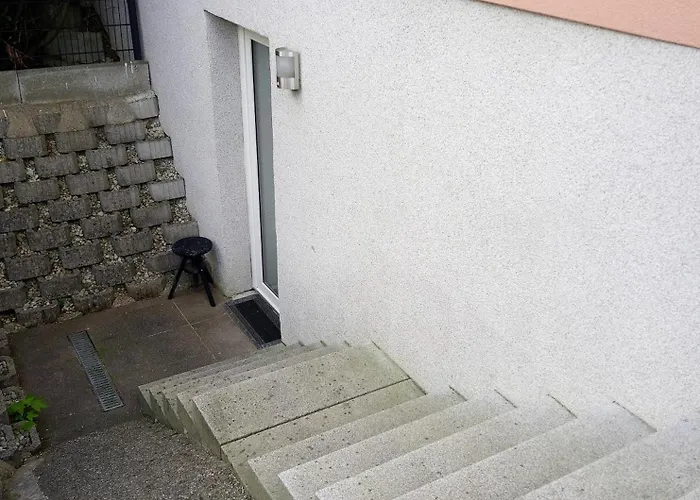 Feapp Souterrain Pennen & Parken * Мондзее